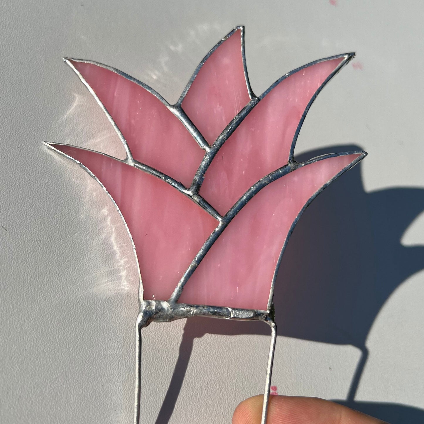 Agaven-Pflanzenstecker aus Buntglas – Set mit rosa Agavenpflanzen als Geschenk für Sie