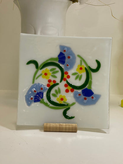 Fused glass plate with ottoman floral motifs | Decorative glass art | modern glass | housewarming gift
