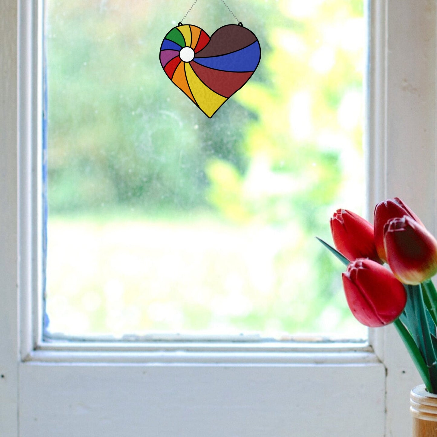 Patrones de vidrieras de corazón arcoíris para el día de San Valentín