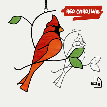 Rotes Kardinal-Sonnenfängermuster aus Buntglas